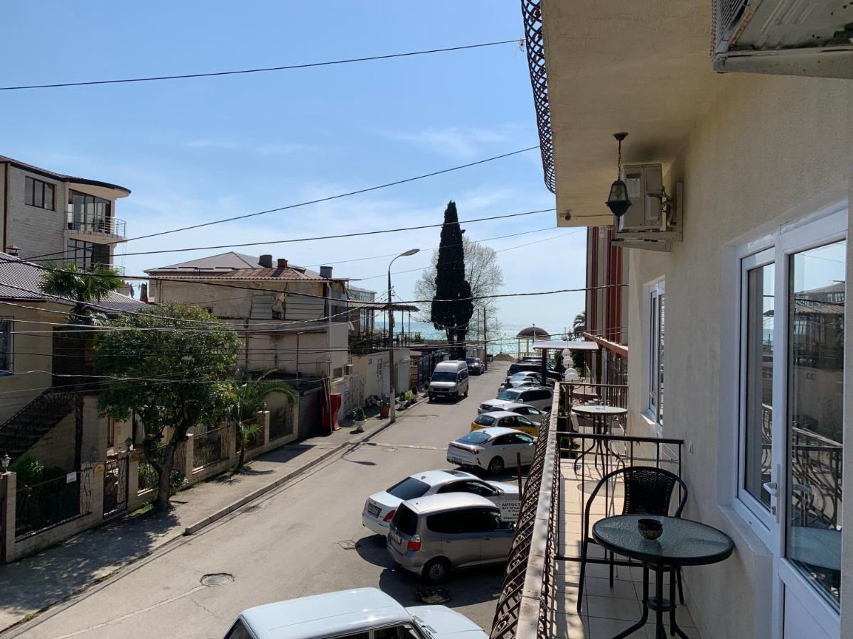 Guest House Aphyn Leto Gagra Exterior foto